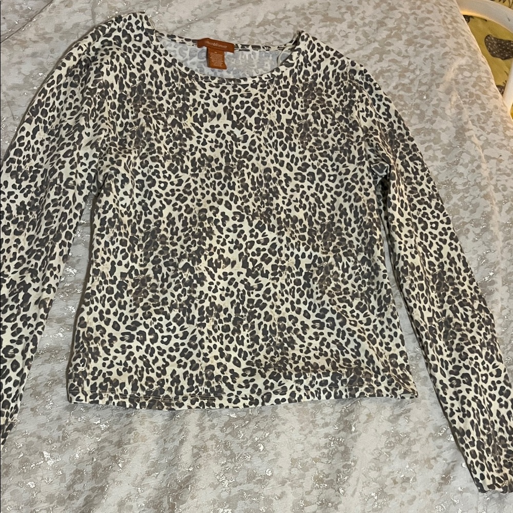 Chic Animal Print Long Sleeve Top